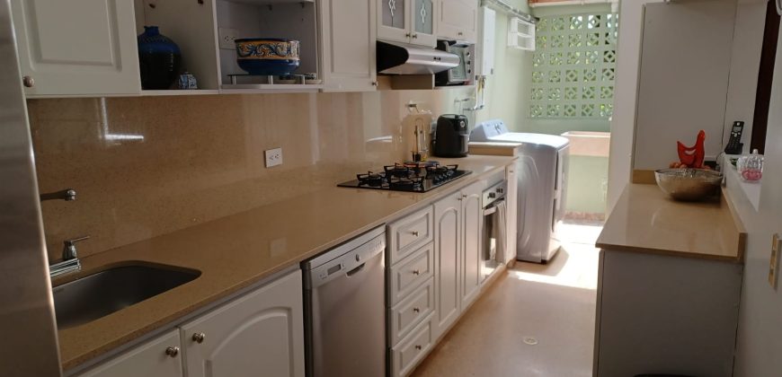 Casa en Venta 223m² Urbanización Villa Verde 2 Belén Loma de los Bernal – Medellín, Antioquia
