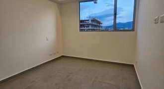 Apartamento en Arriendo — JARDINES, Envigado