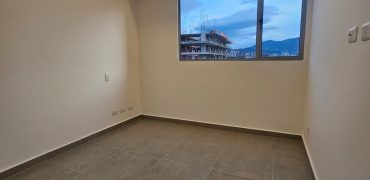 Apartamento en Arriendo — JARDINES, Envigado