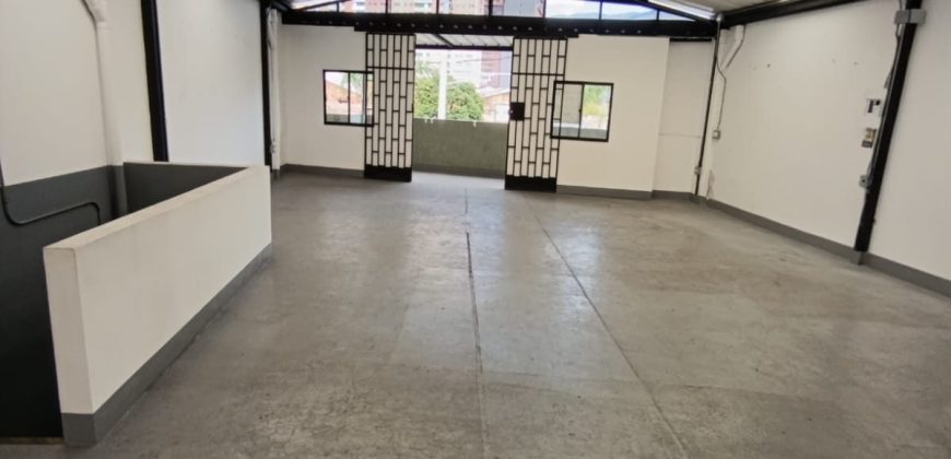 Bodega de 135 m² en Arriendo — barrio simon bolivar, Itagüí
