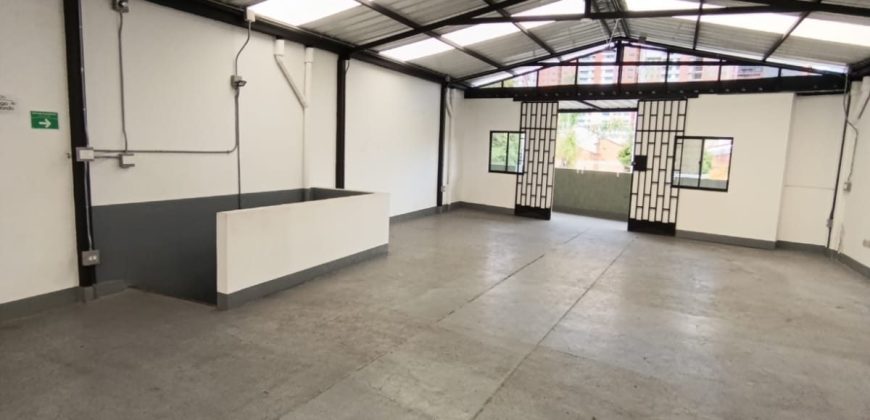 Bodega de 135 m² en Arriendo — barrio simon bolivar, Itagüí