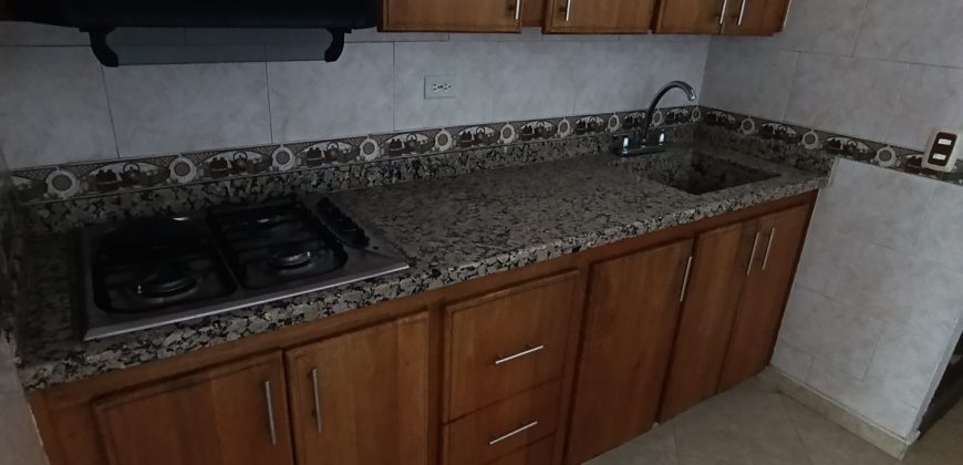 Apartamento de 120 m² en Arriendo — El Velódromo, Medellín
