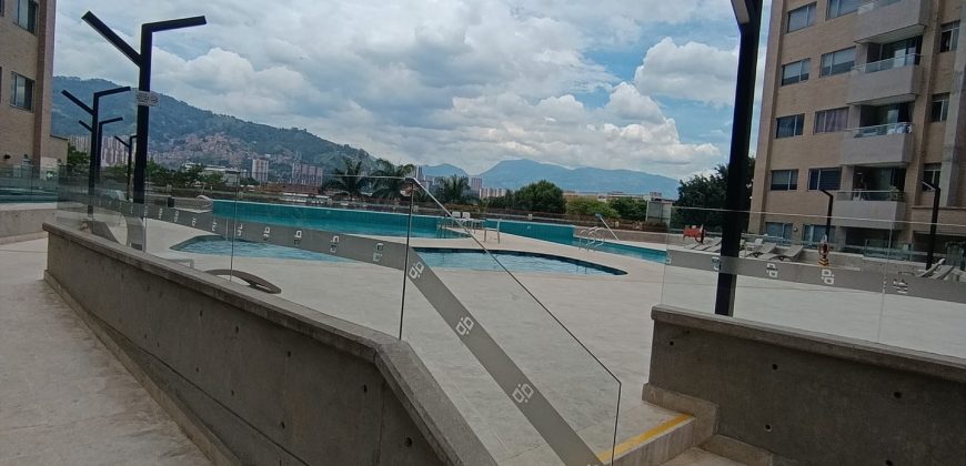 Apartamento de 74 m² en Venta — Jardines, Envigado