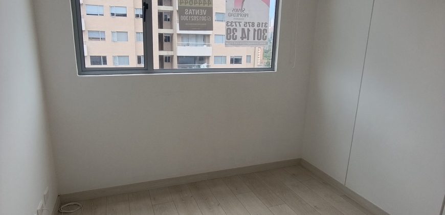 Apartamento de 74 m² en Venta — Jardines, Envigado