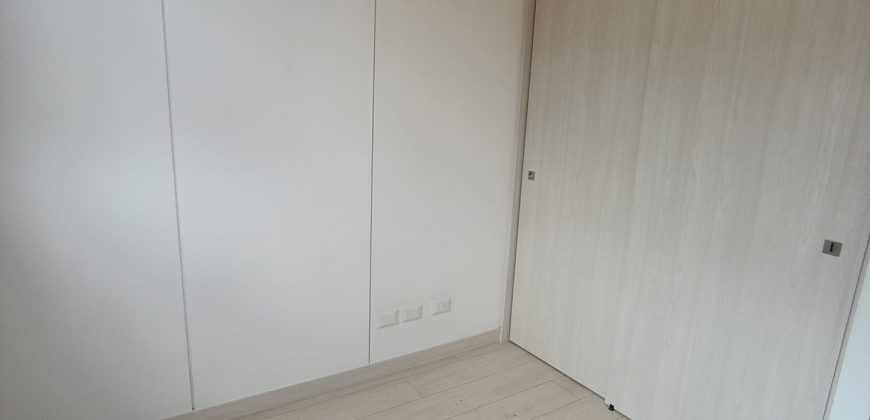 Apartamento de 74 m² en Venta — Jardines, Envigado