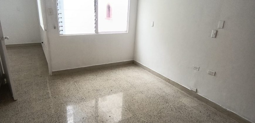 Bodega de 230 m² en Arriendo — Barrio Lorena(Laureles), Medellín